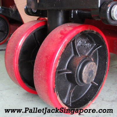 Pallet Jack with PU wheels